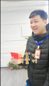 號(hào)外！號(hào)外！本周出現(xiàn)百元大獎(jiǎng)！越努力越幸運(yùn)！